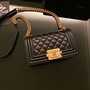 Chanel Quilted Black Leather Shoulder Bag with Gold Chain